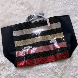NWT Victoria’s Secret Large Sequins Shoulder Bag Tote Beach Pool Bag